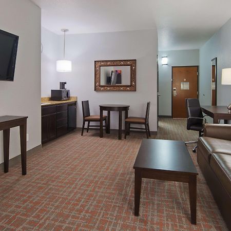 Best Western Plus Fredericksburg Buitenkant foto