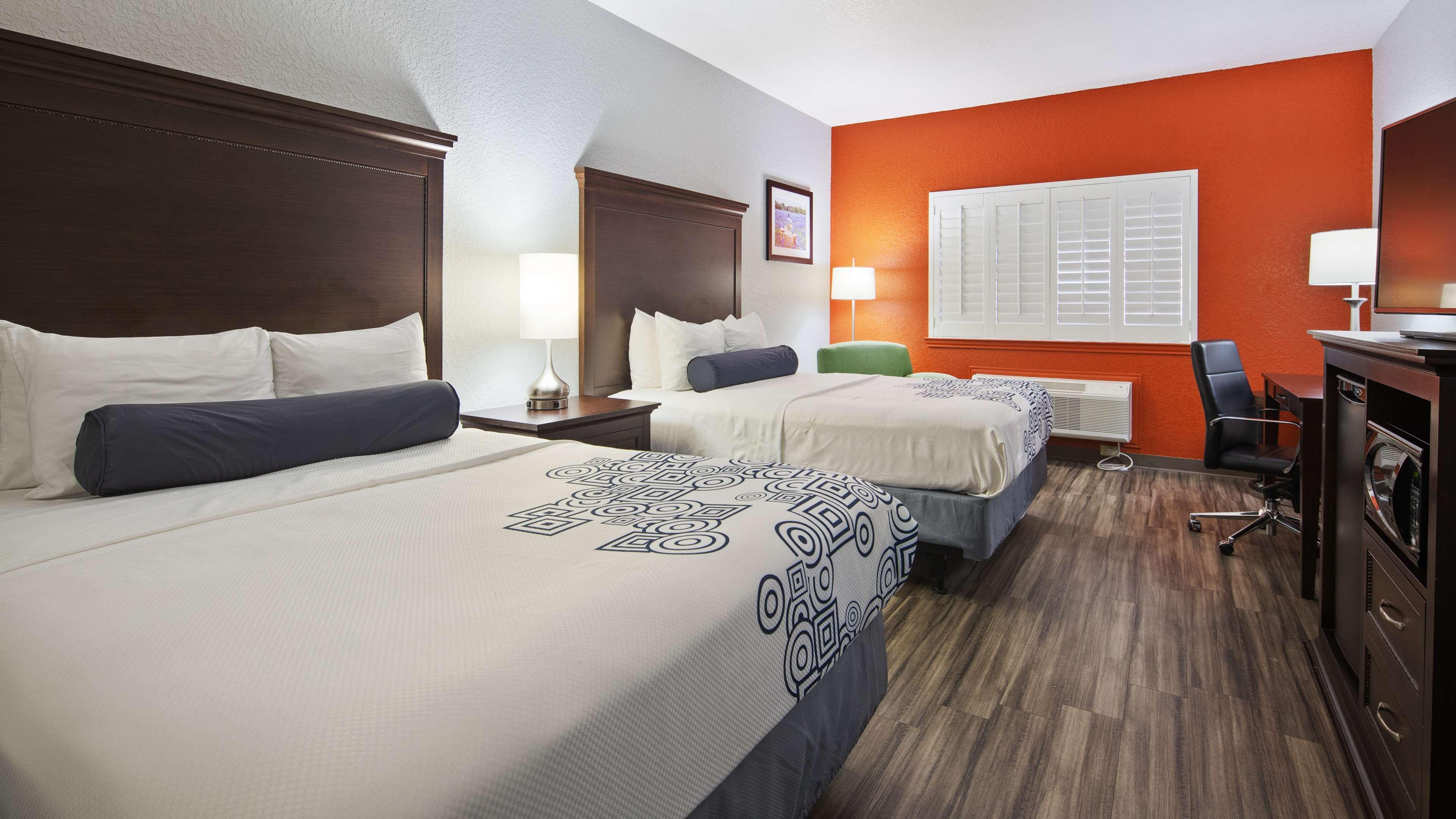 Best Western Plus Fredericksburg Buitenkant foto