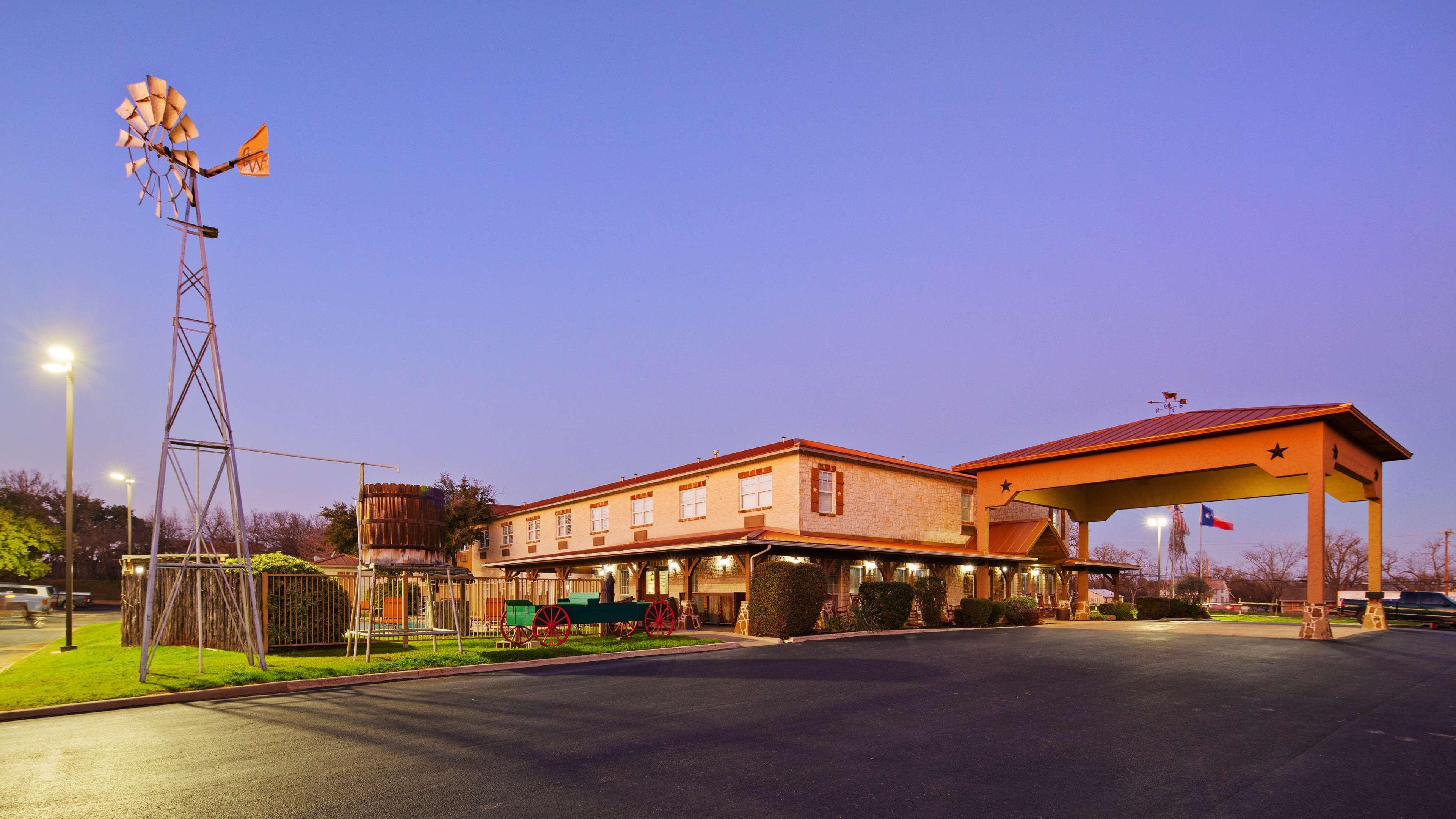 Best Western Plus Fredericksburg Buitenkant foto
