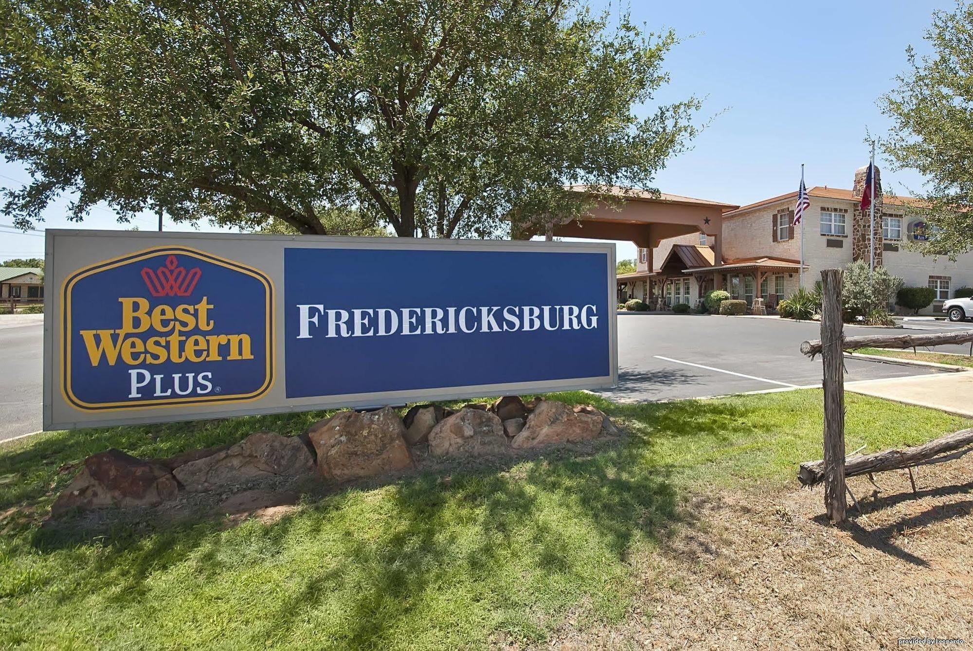 Best Western Plus Fredericksburg Buitenkant foto