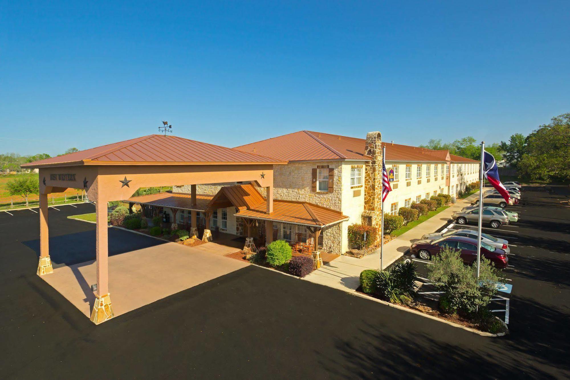 Best Western Plus Fredericksburg Buitenkant foto